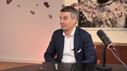 Il cuore pulsante di Credinvest Bank: dietro le quinte